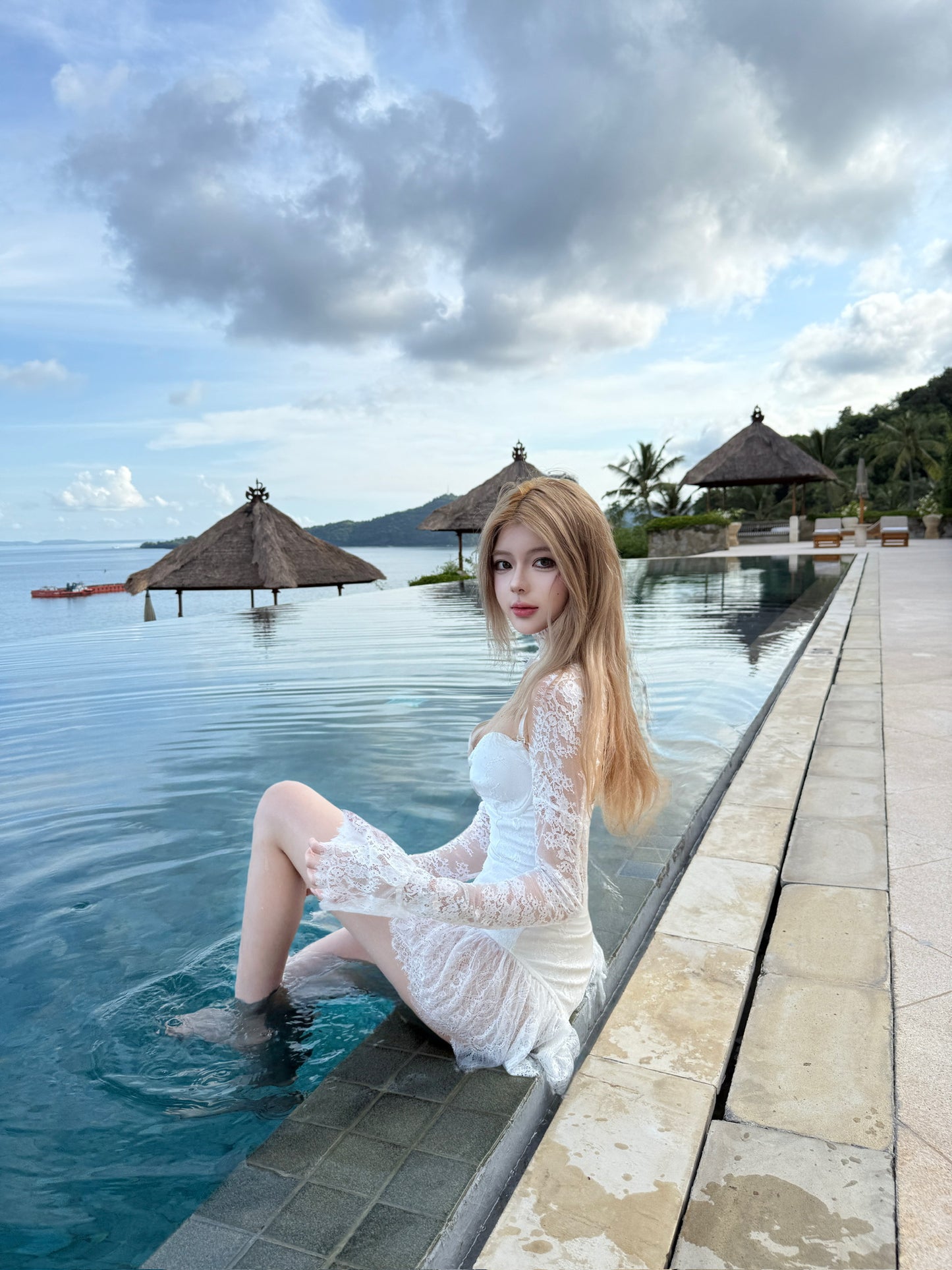 Tsuki | Multi-Way Bodysuit/Swimsuit