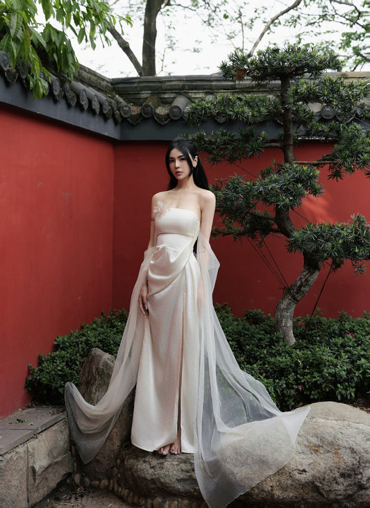 CROW CREW | Sheer Veil Strapless Dress (White)