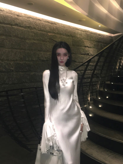 Tsuki | Backless Maxi Dress with Ruffled Sleeves (White)