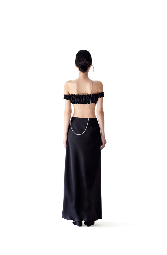 Tsuki | Off-the-Shoulder Bra Top+Ruffled Mermaid Skirt (Black)
