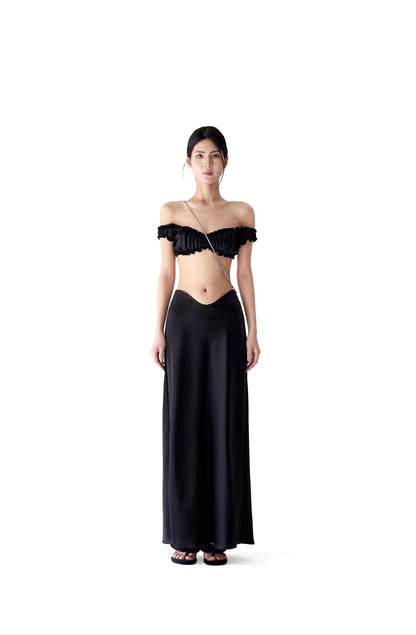 Tsuki | Off-the-Shoulder Bra Top+Ruffled Mermaid Skirt (Black)