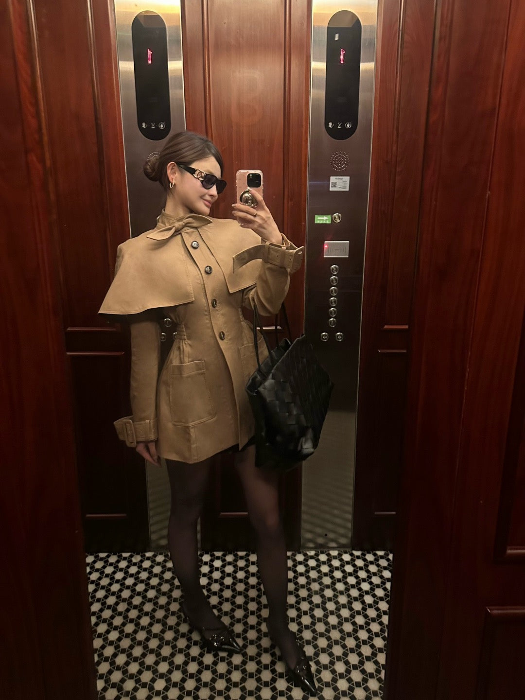 Maison Wester | British-Style Cape Trench Coat