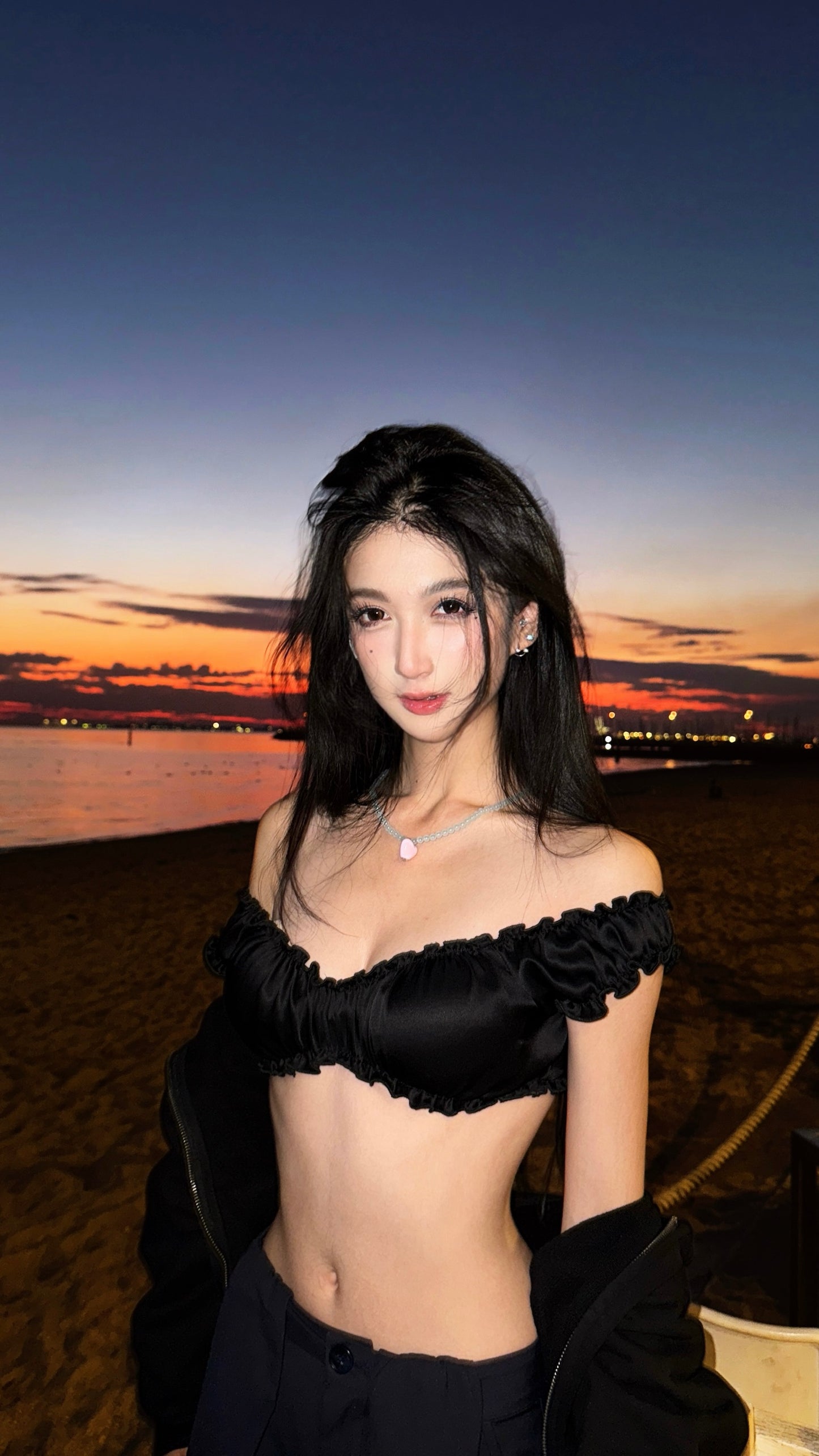 Tsuki | Off-the-Shoulder Bra Top+Ruffled Mermaid Skirt (Black)