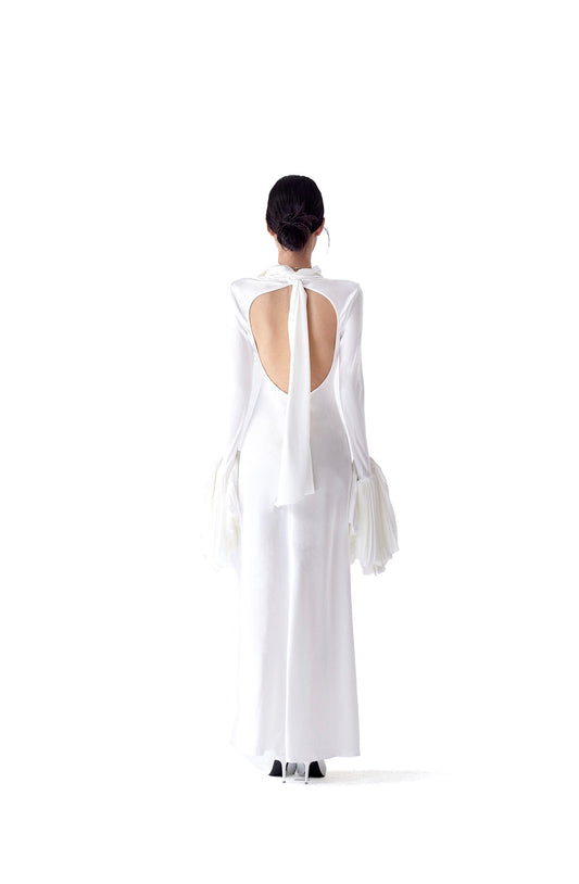 Tsuki | Backless Maxi Dress with Ruffled Sleeves (White)
