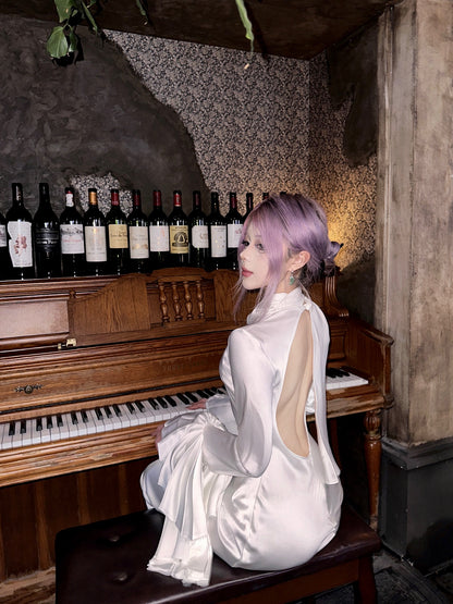 Tsuki | Backless Maxi Dress with Ruffled Sleeves (White)