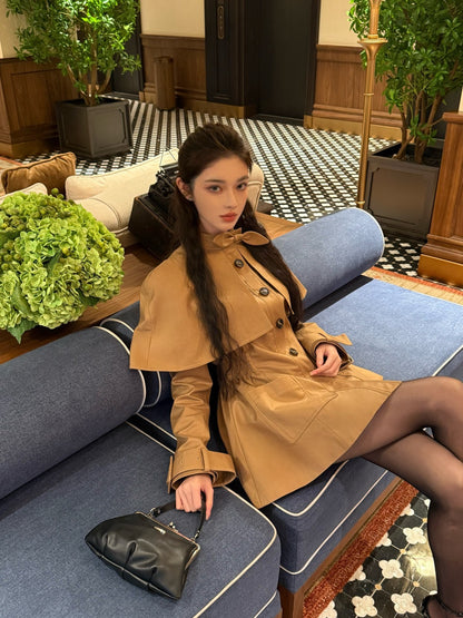 Maison Wester | British-Style Cape Trench Coat