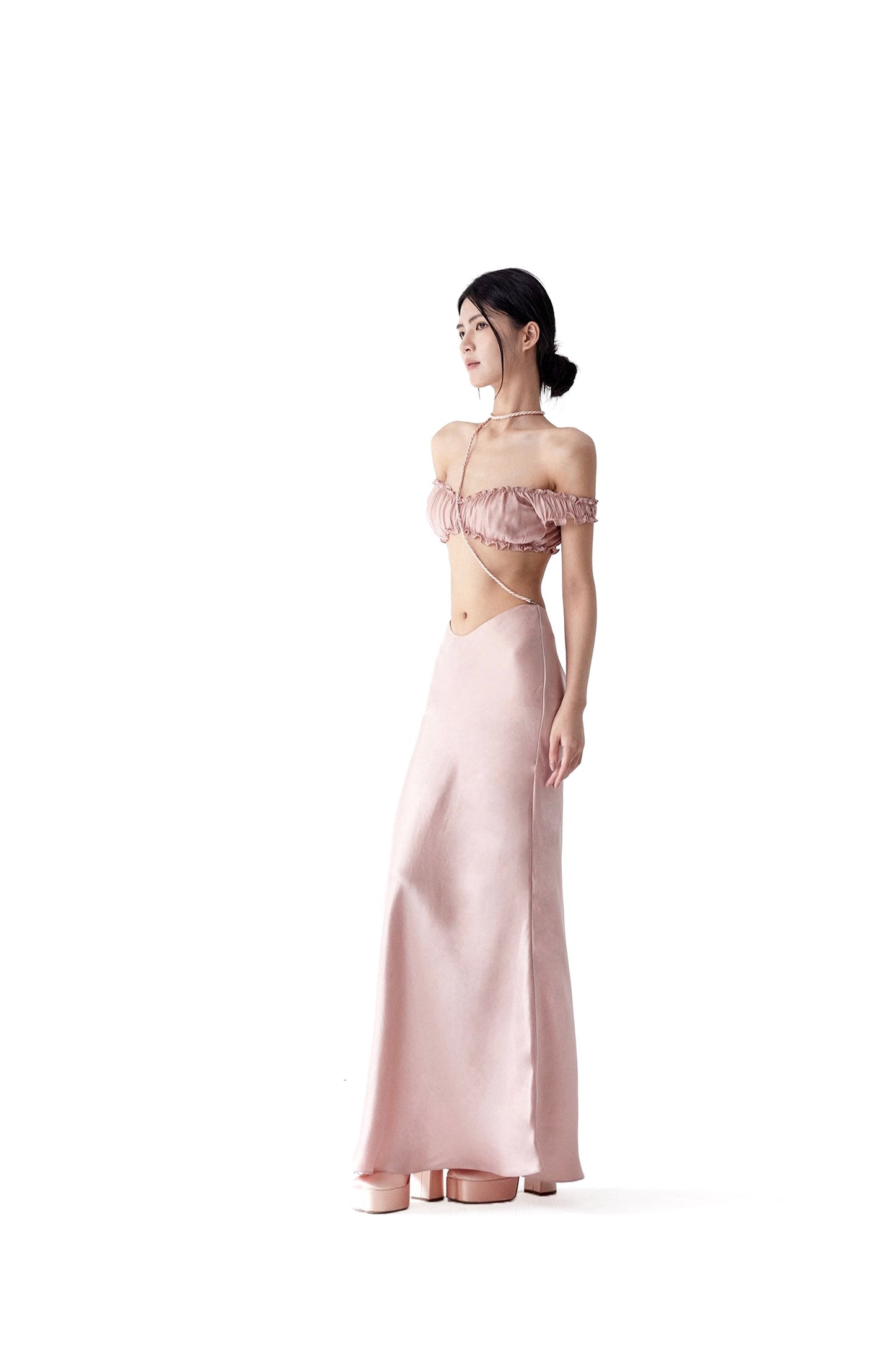 Tsuki | Off-the-Shoulder Bra Top+Ruffled Mermaid Skirt (Soft Pink)