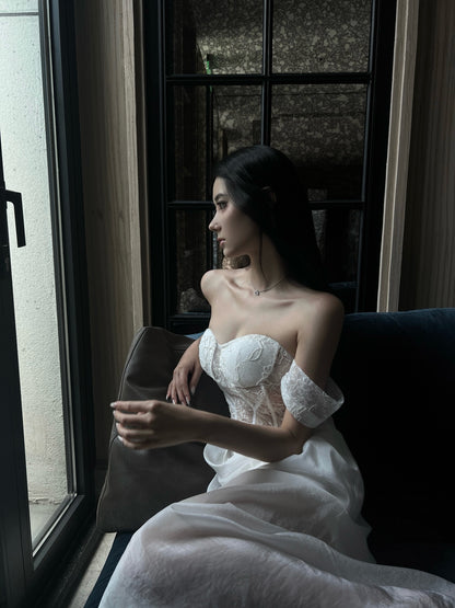 CROW CREW | Lace Corset Dress (White)