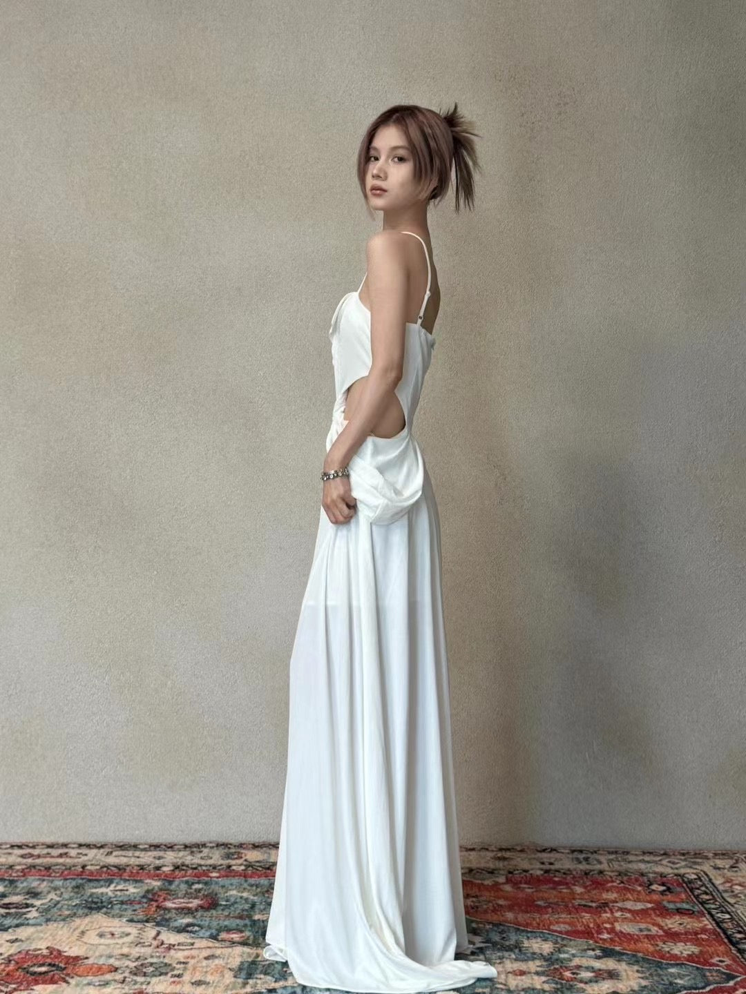 CROW CREW | Twist Cut-Out Dress (White)