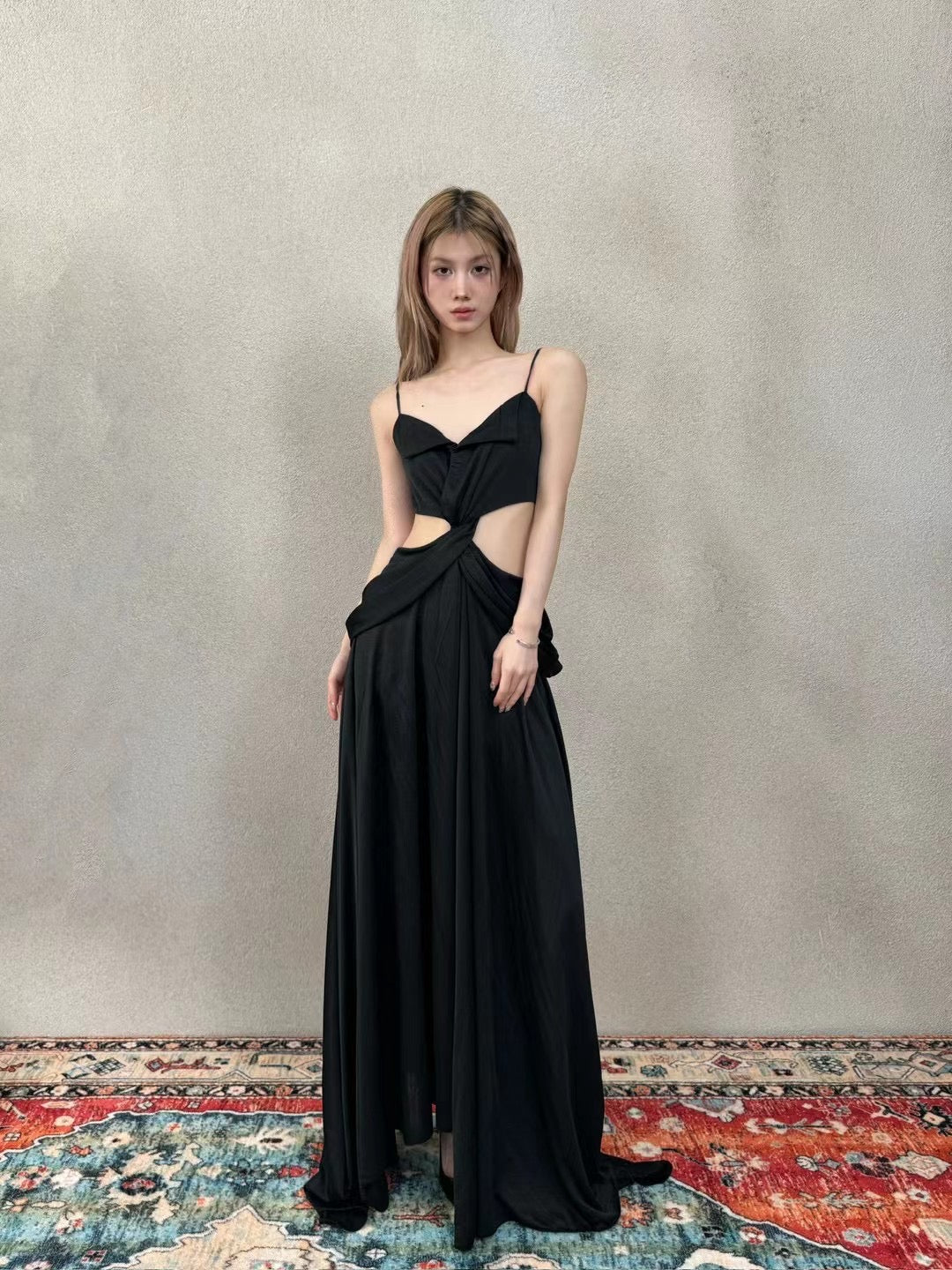 CROW CREW | Twist Cut-Out Dress (Black)