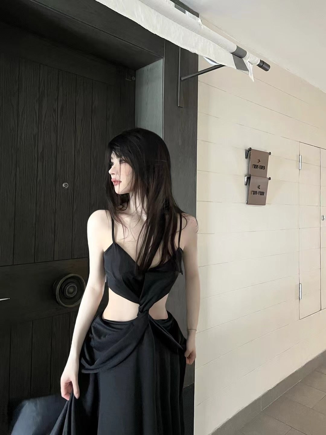 CROW CREW | Twist Cut-Out Dress (Black)