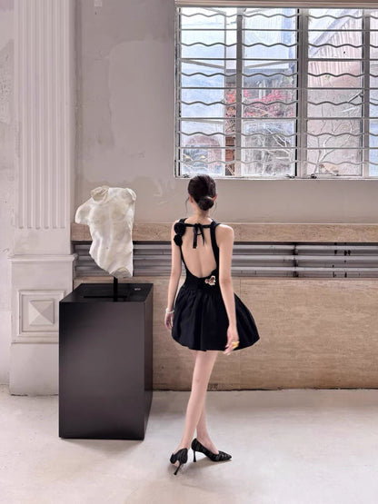 Artel Retro | Backless Floral Puff Dress (Black)
