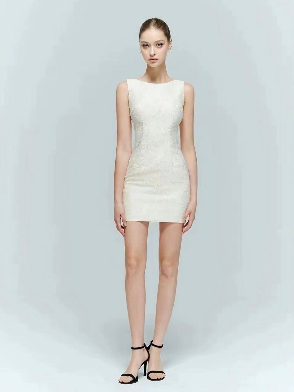 Artel Retro | Backless Jacquard Mini Dress with Pearl Detail (White)